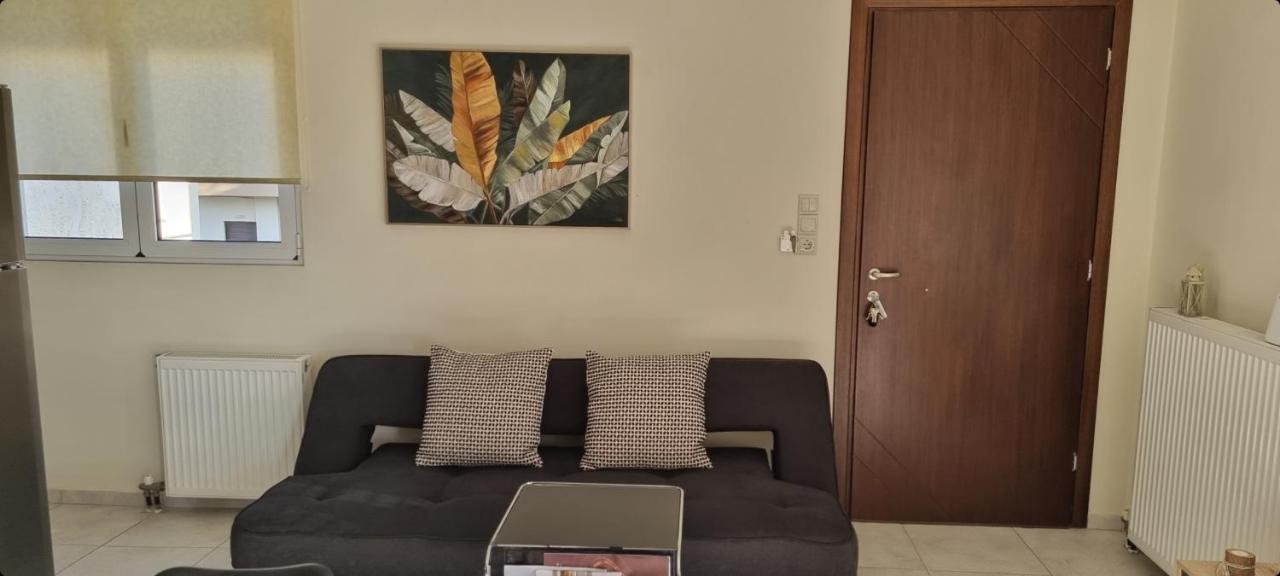 Bright & Modern Apt With View Iraklion Buitenkant foto